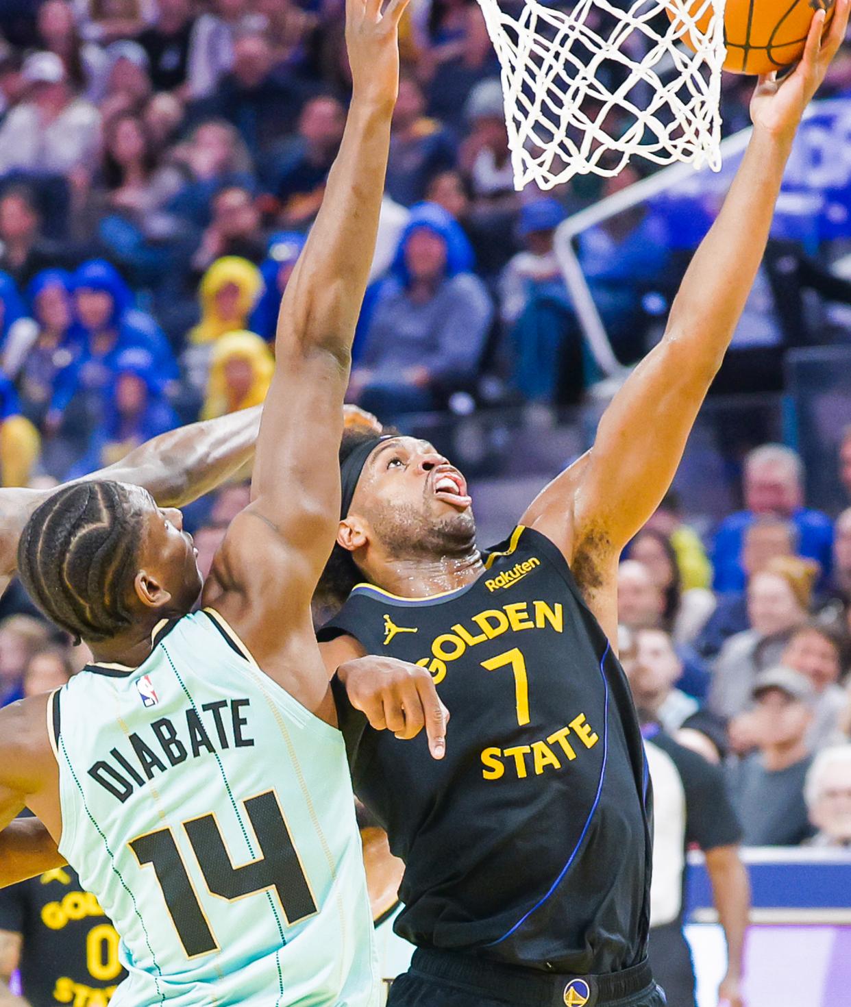 NBA联赛球队实力强劲，各种绝技助力取胜的简单介绍