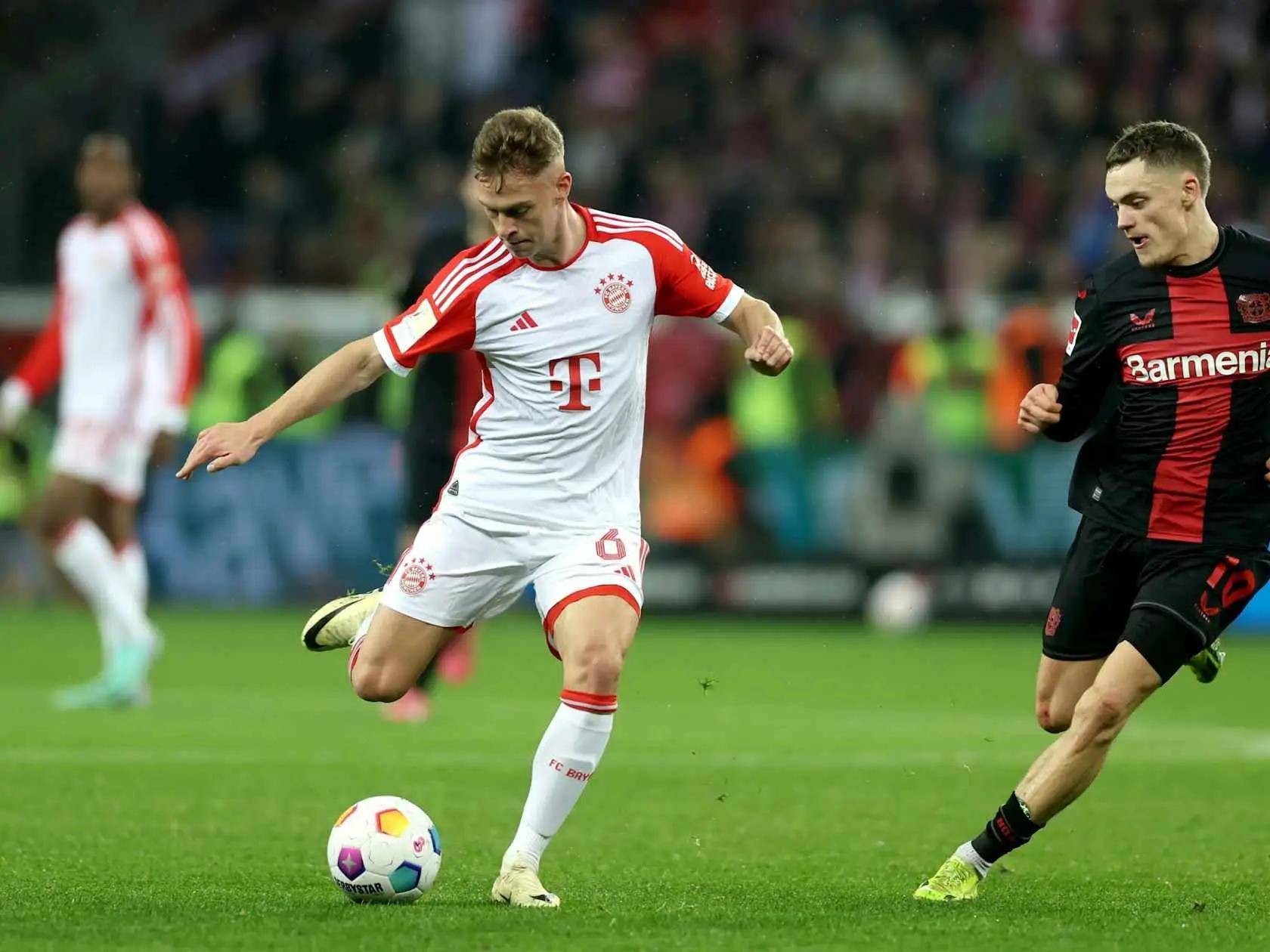 拜仁慕尼黑球队迎战德甲联赛劲旅的简单介绍