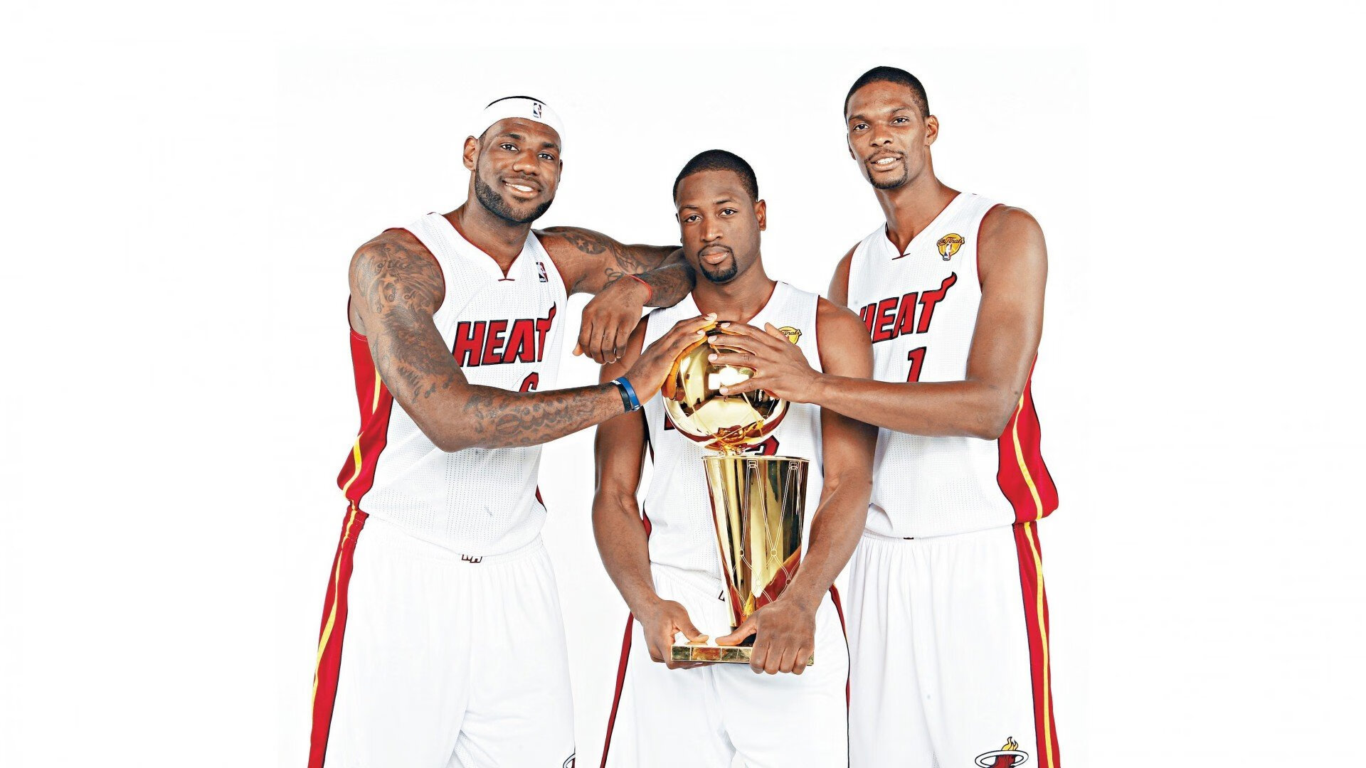 鹈鹕提前终结悬念,霍勒迪成为关键先生