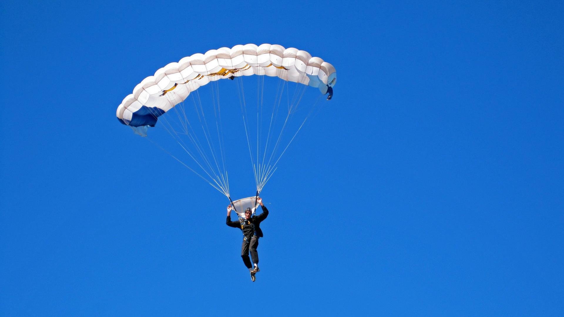 范弗利特总决赛接管比赛，勇士轻取森林狼背后的唯一性启示