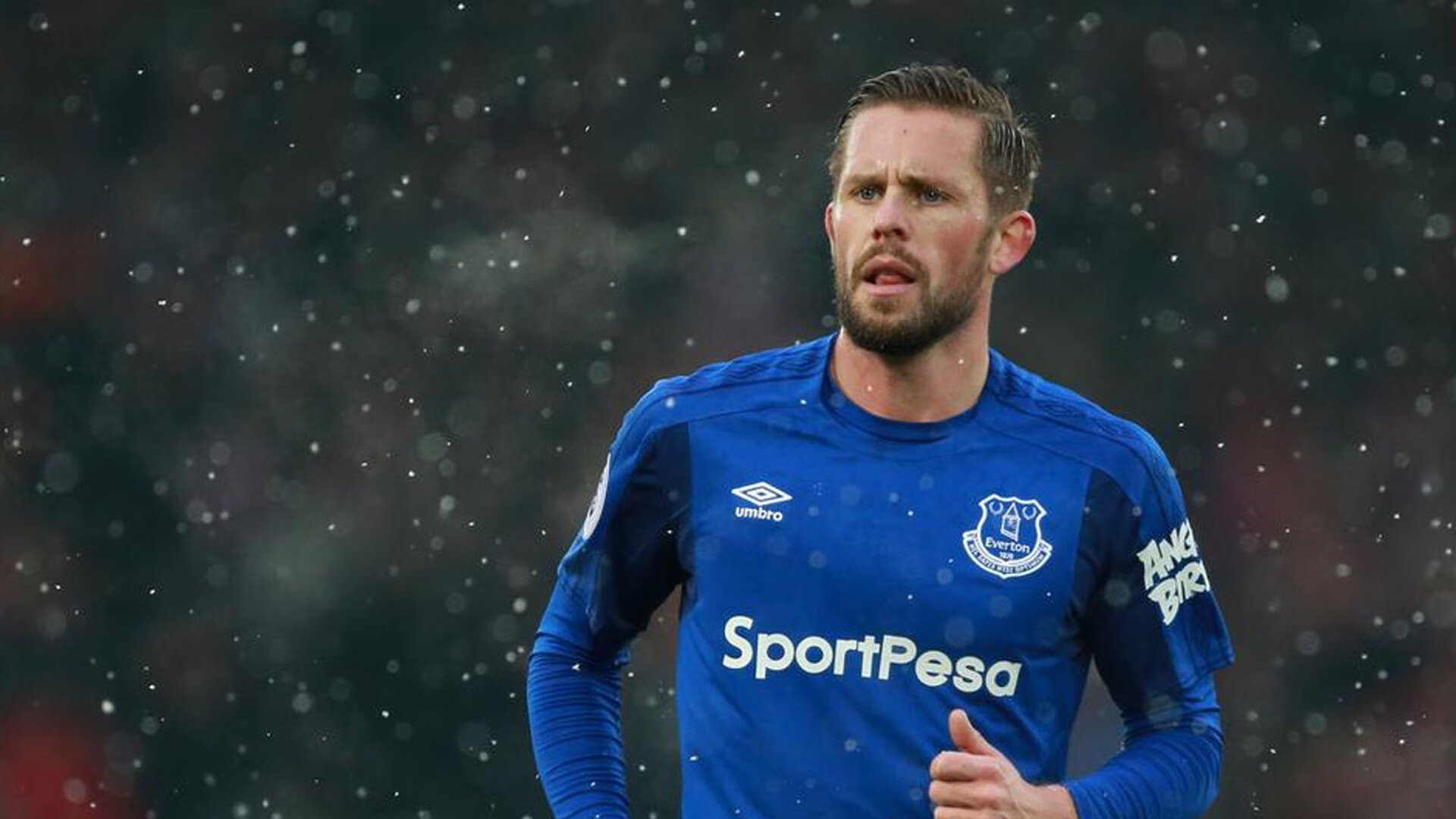 罗马鏖战洪都拉斯,孔德成为关键先生