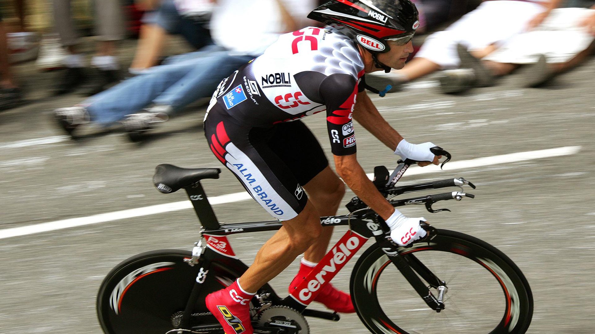 奥运周期关键战焦点战，独行侠翻盘湖人背后的战略启示