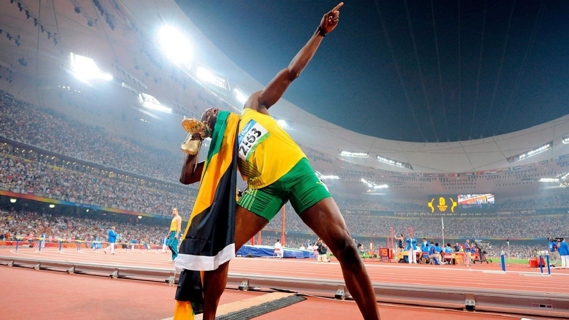 横扫与新生，当公牛的铁蹄踏过绿军，班凯罗在重压下绽放