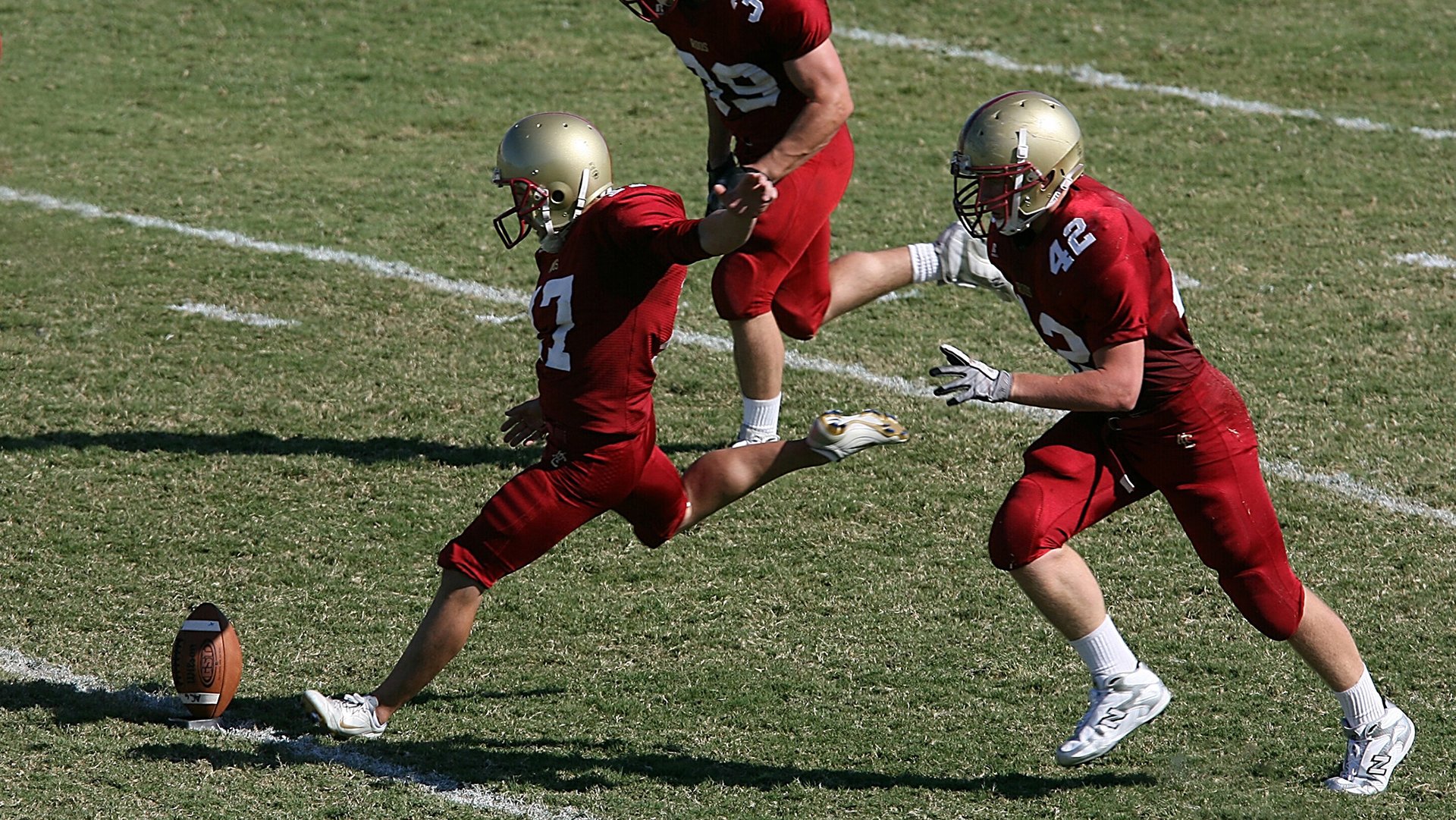 雷霆万钧！杰伦格林完美发挥压制广东，新星崛起预示格局生变