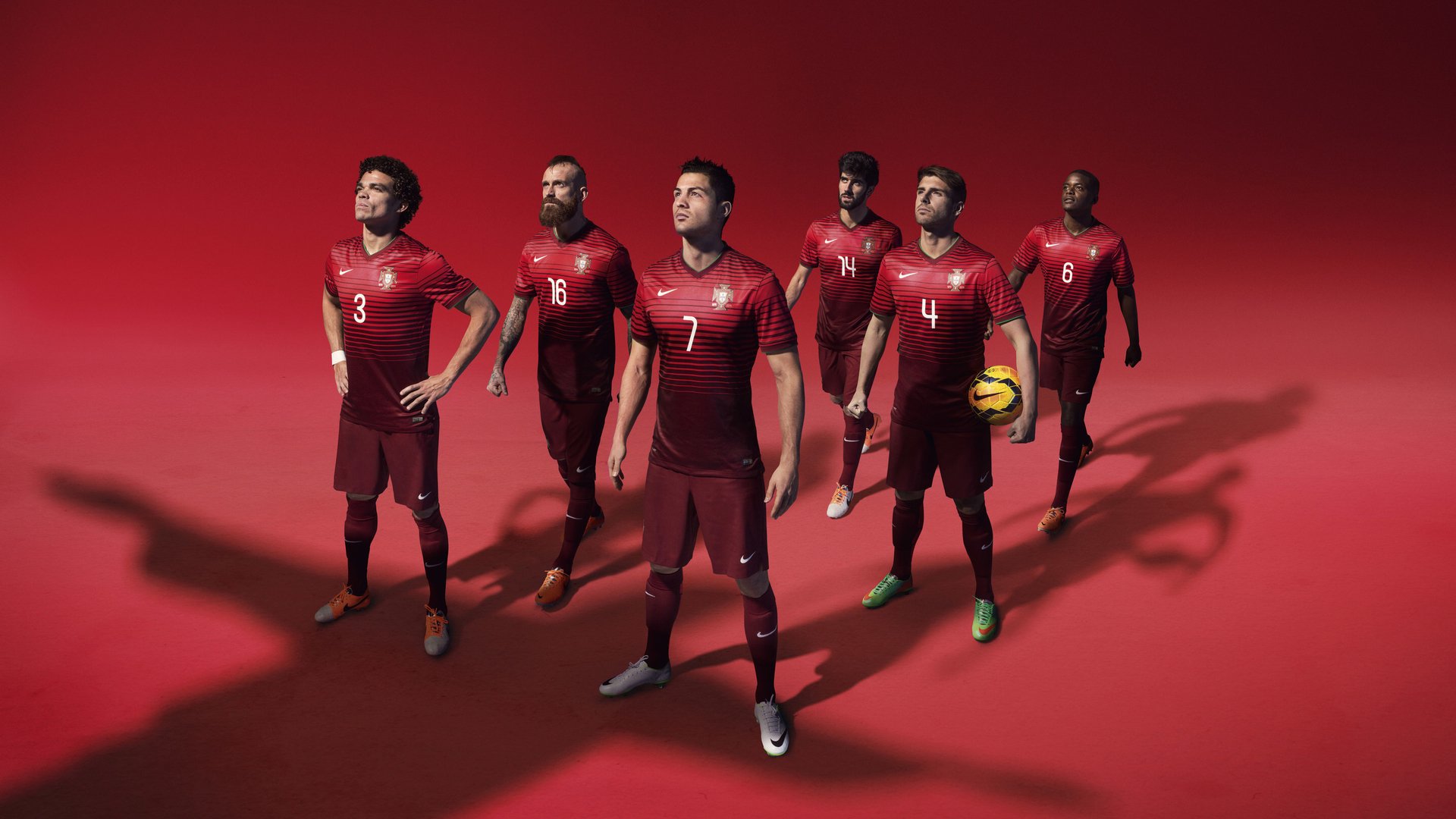 北欧风暴席卷温布利，哈兰德点燃赛场，瑞典力克英格兰书写新章